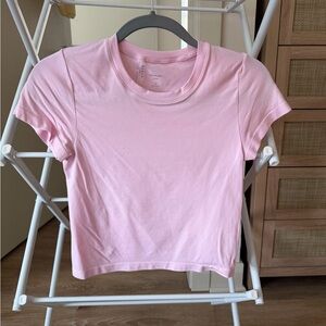 Aritzia Soft Pink Women's Short Sleeve Tee